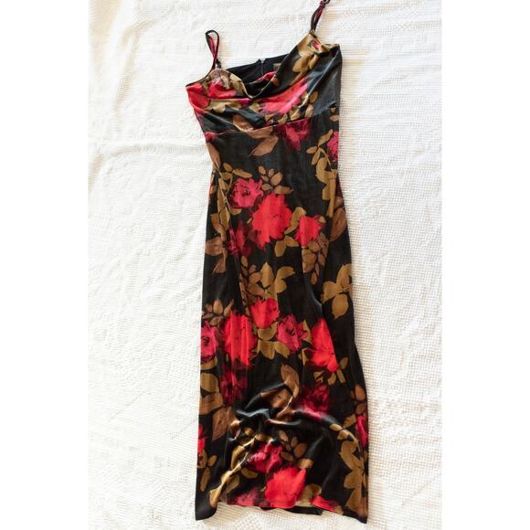 Taylor Velvet Cocktail Maxi Dress M Dark Floral Whimsigoth Fairy Grunge Date - Picture 3 of 7
